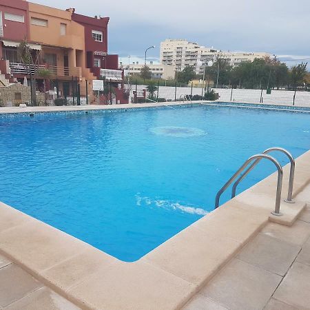 Willa Duplex, Piscina Y Playa La Pobla de Farnals Zewnętrze zdjęcie